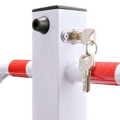 US23 lecsukható parkolásgátló fehér