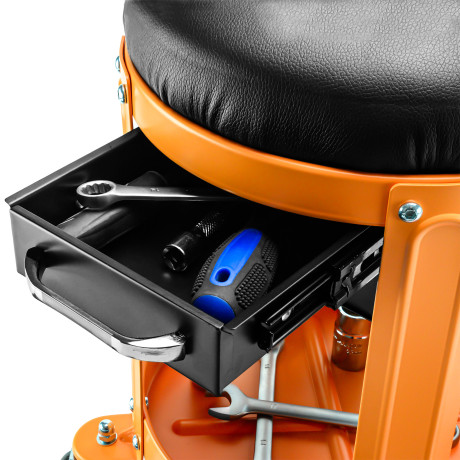 Műhelyszék 360°-ban forgó D6715